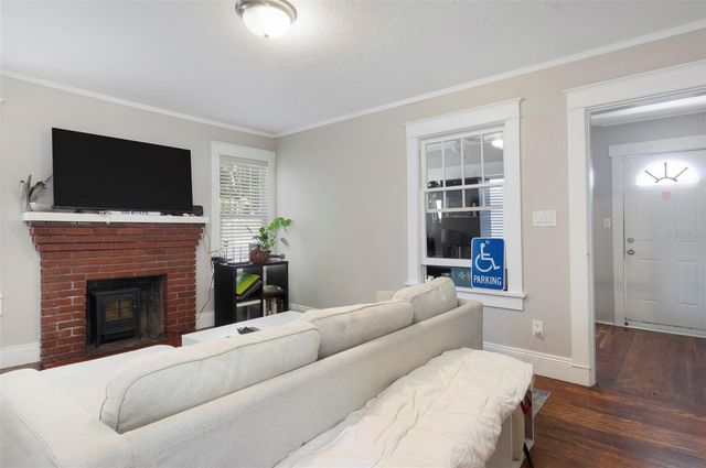 540 11TH AVENUE N, St Petersburg, FL 33701