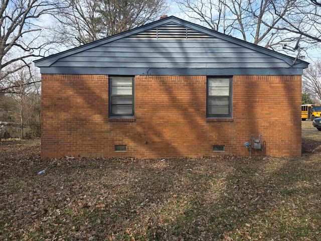 1593 E HOLMES RD, Memphis, TN 38116