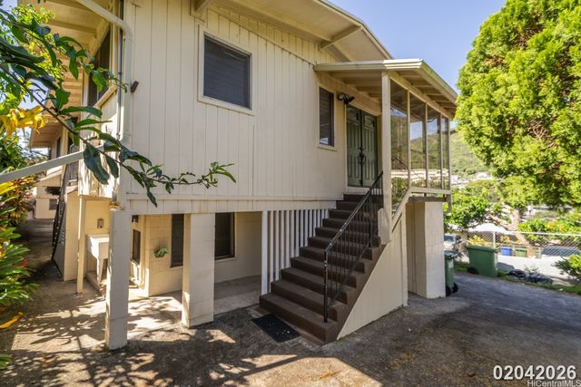 1835 Akone Place Unit A, Honolulu, HI 96819