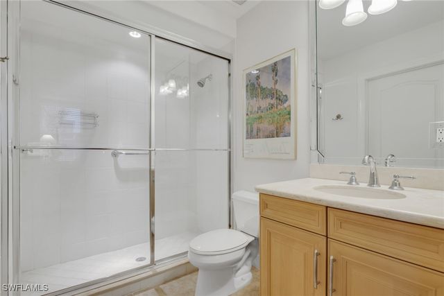 517 Avellino Isles CIR 101, Naples, FL 34119