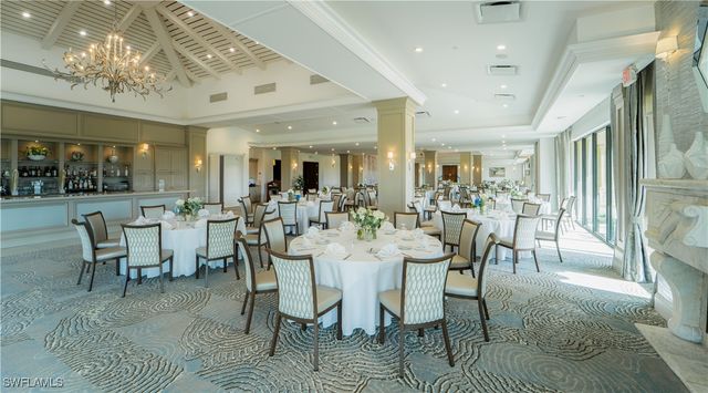 517 Avellino Isles CIR 101, Naples, FL 34119