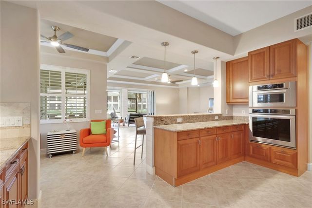 517 Avellino Isles CIR 101, Naples, FL 34119