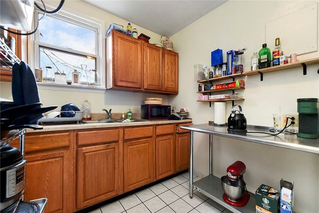 817 N Sheridan Avenue, Highland Park, PA 15206