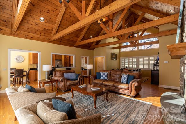 446 Windridge Drive, Sugar Grove, NC 28679