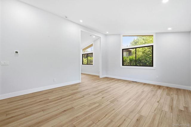 7 Brookdell Drive, Hartsdale, NY 10530
