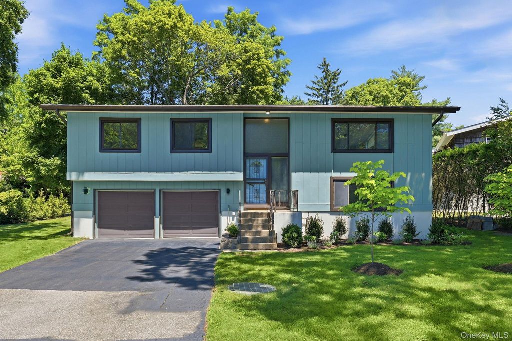 7 Brookdell Drive, Hartsdale, NY 10530