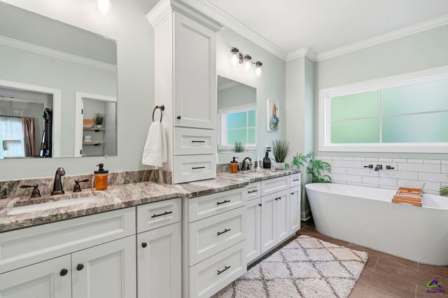 251 Mossy Lake Road, Perry, GA 31069