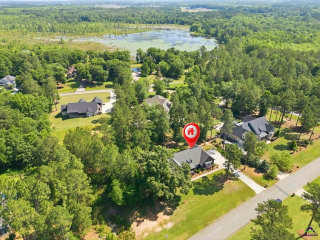 251 Mossy Lake Road, Perry, GA 31069