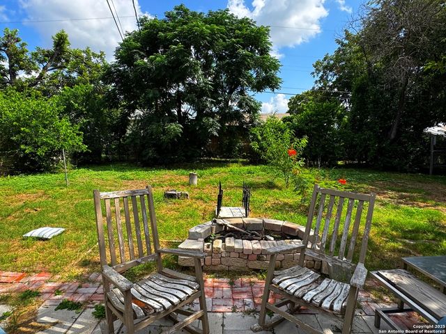 3539 El Paso, San Antonio, TX 78207