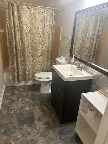 6023 Winterhaven Drive, Houston, TX 77087