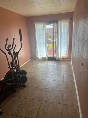 6023 Winterhaven Drive, Houston, TX 77087