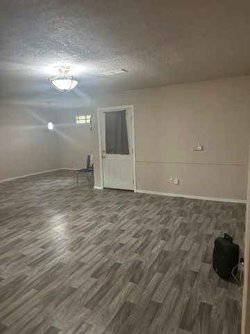 6023 Winterhaven Drive, Houston, TX 77087