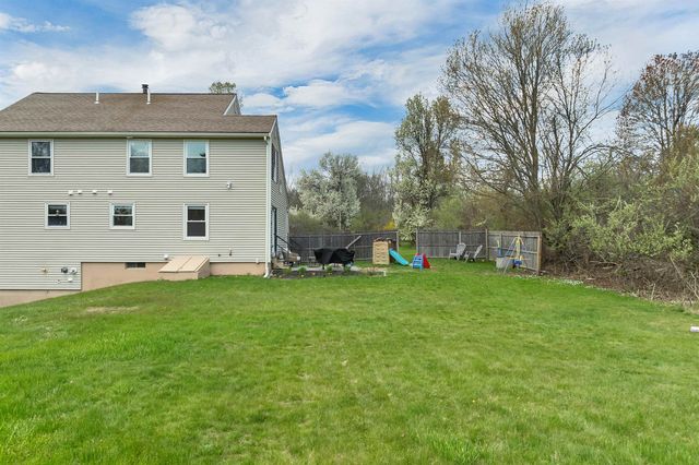 5 Richardson Road L, Derry, NH 03038