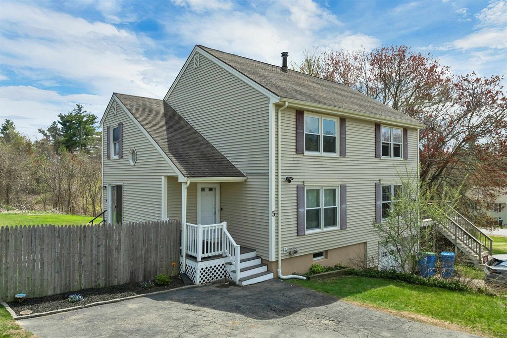 5 Richardson Road L, Derry, NH 03038