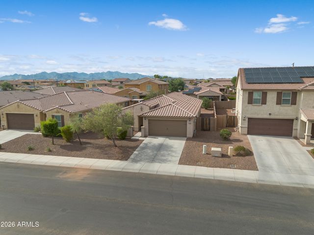 18324 W PUEBLO Avenue, Goodyear, AZ 85338
