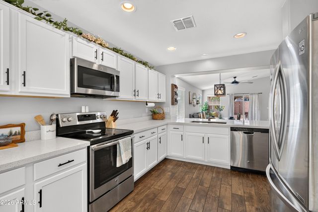 18324 W PUEBLO Avenue, Goodyear, AZ 85338