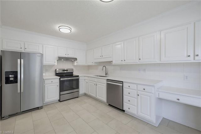 5427 Winters Way, Greensboro, NC 27410