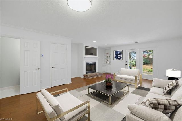 5427 Winters Way, Greensboro, NC 27410