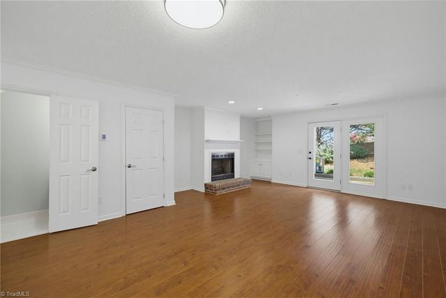 5427 Winters Way, Greensboro, NC 27410