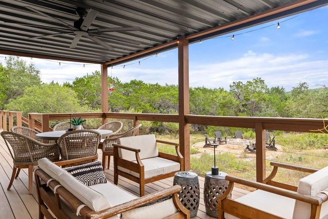 109 Freedom DR, Wimberley, TX 78676