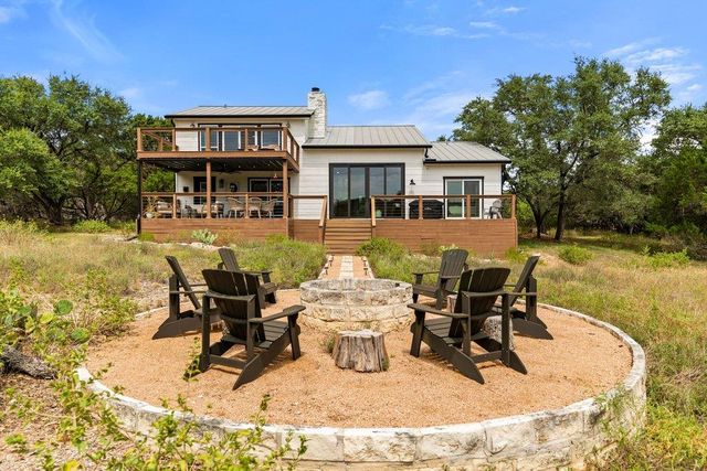 109 Freedom DR, Wimberley, TX 78676