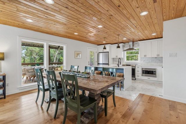 109 Freedom DR, Wimberley, TX 78676