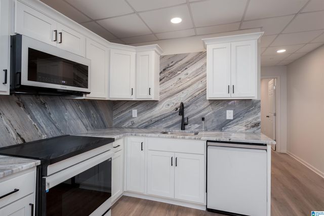 1212 12th St Apt 45, Tuscaloosa, AL 35401