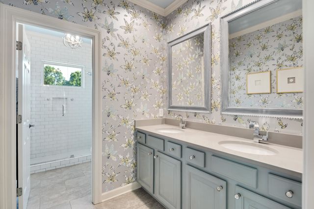 9231 FOREST ESTATES CV, Germantown, TN 38139