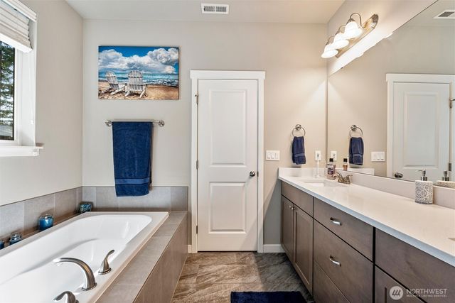 27002 166th Street E, Buckley, WA 98321