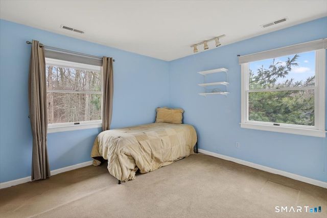 15 Farm Brook Court, Hamden, CT 06514