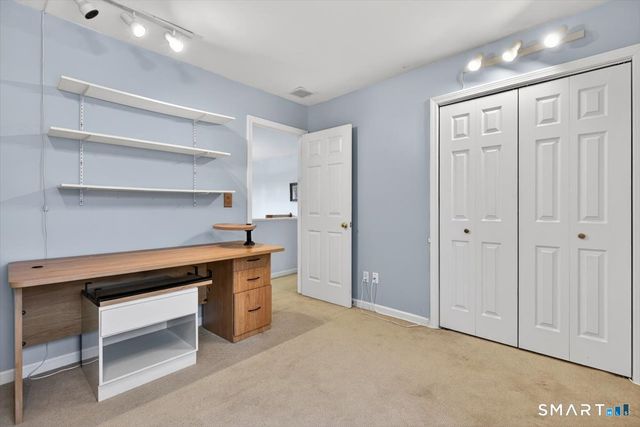 15 Farm Brook Court, Hamden, CT 06514