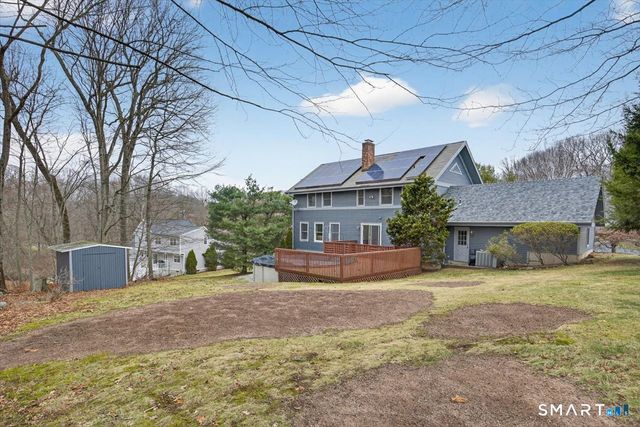15 Farm Brook Court, Hamden, CT 06514