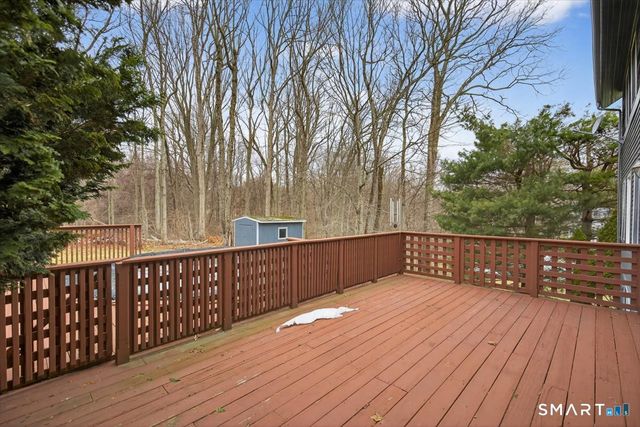 15 Farm Brook Court, Hamden, CT 06514