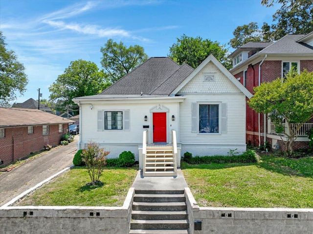 1604 Chamberlain Avenue, Chattanooga, TN 37404