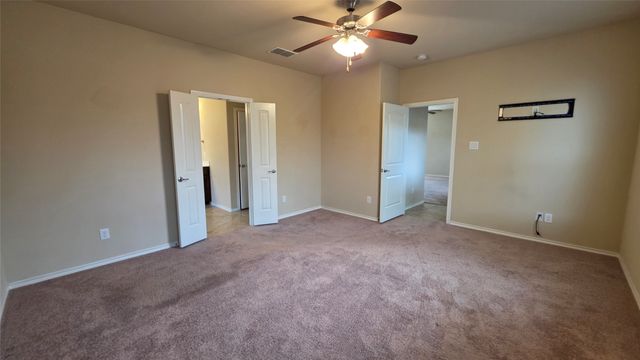 1912 Potrillo Lane, Fort Worth, TX 76131