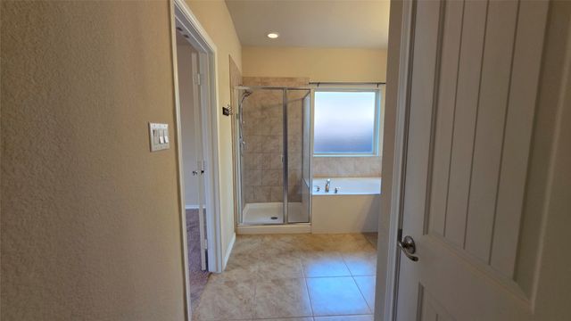 1912 Potrillo Lane, Fort Worth, TX 76131