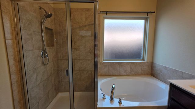 1912 Potrillo Lane, Fort Worth, TX 76131