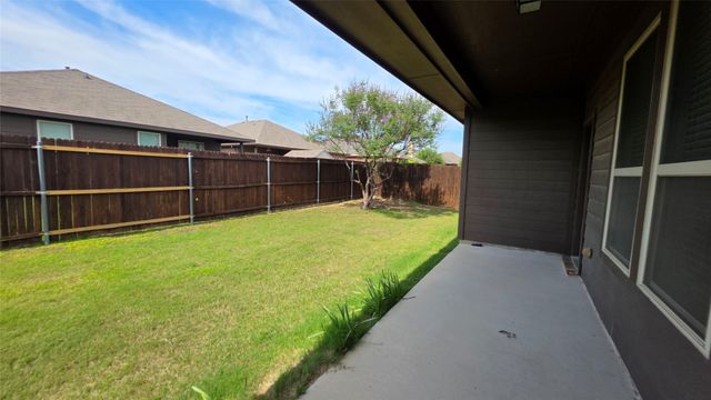 1912 Potrillo Lane, Fort Worth, TX 76131