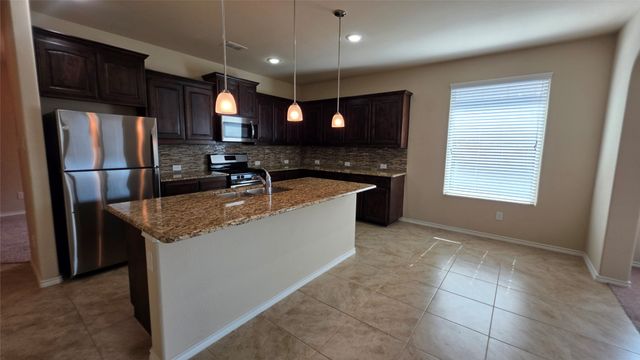1912 Potrillo Lane, Fort Worth, TX 76131