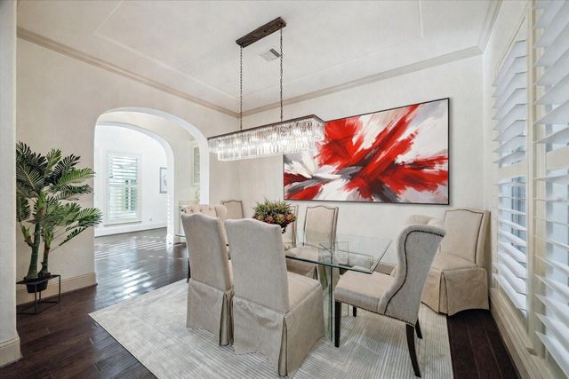 6007 Abercombie Lane, Sugar Land, TX 77479