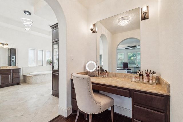 6007 Abercombie Lane, Sugar Land, TX 77479