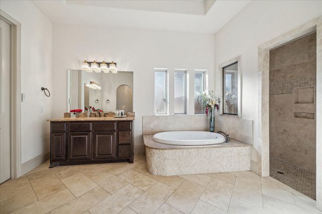 6007 Abercombie Lane, Sugar Land, TX 77479