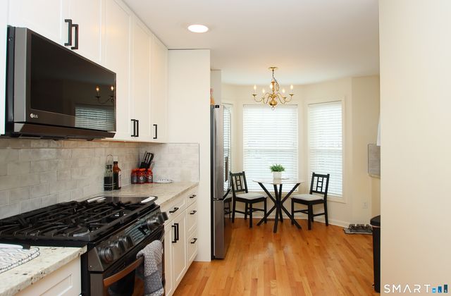 304 Sienna Drive 304, Danbury, CT 06810