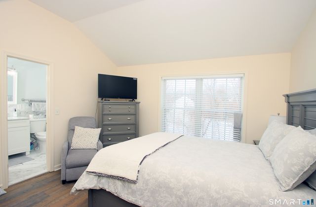 304 Sienna Drive 304, Danbury, CT 06810