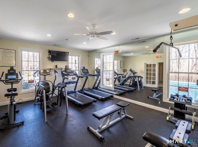 304 Sienna Drive 304, Danbury, CT 06810