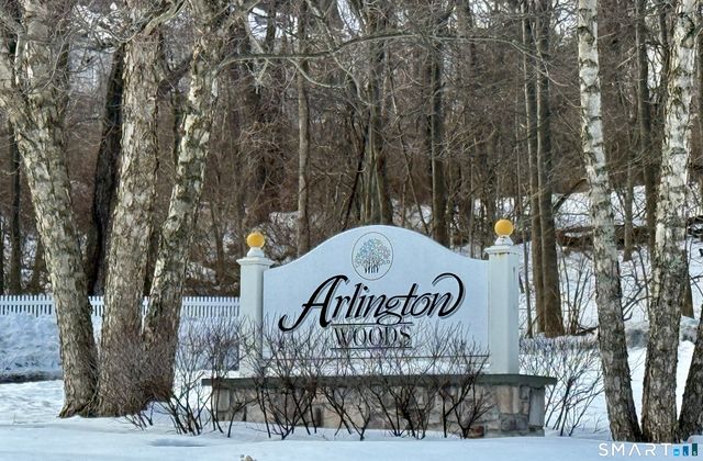 304 Sienna Drive 304, Danbury, CT 06810