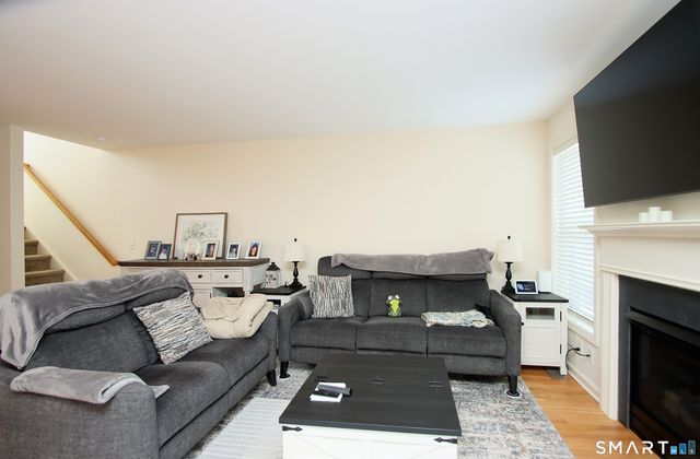 304 Sienna Drive 304, Danbury, CT 06810