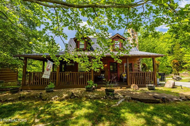 1017 Walini Way, Sevierville, TN 37876