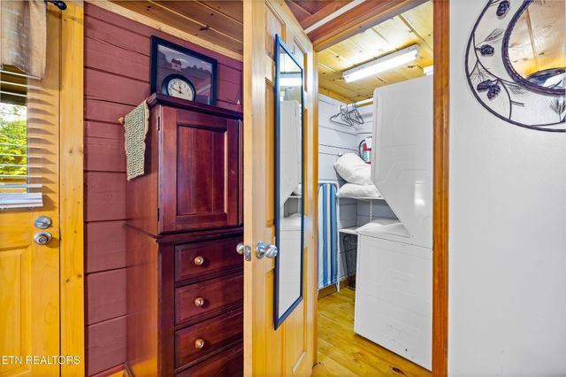 1017 Walini Way, Sevierville, TN 37876