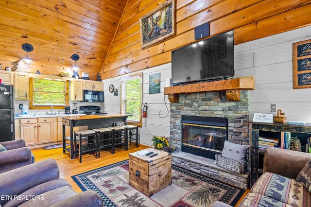 1017 Walini Way, Sevierville, TN 37876